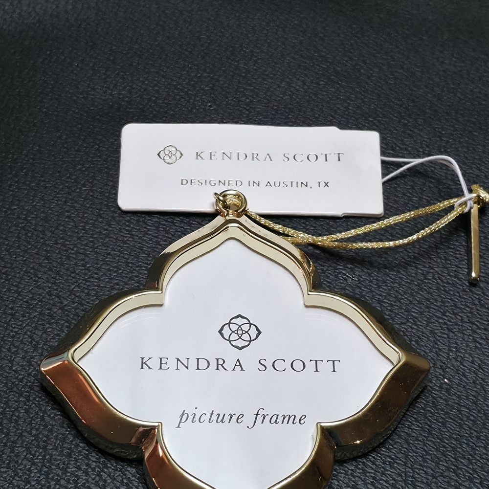 Kendra Scott Gold Clover Picture Frame